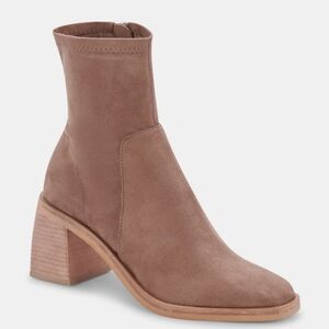 Dolce Vita Brown Suede Ankle Boots, size 9.5, worn once